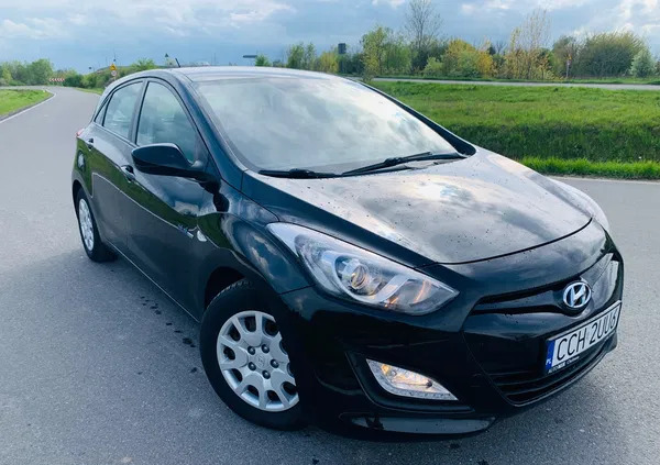 kujawsko-pomorskie Hyundai I30 cena 27900 przebieg: 202000, rok produkcji 2012 z Chełmno